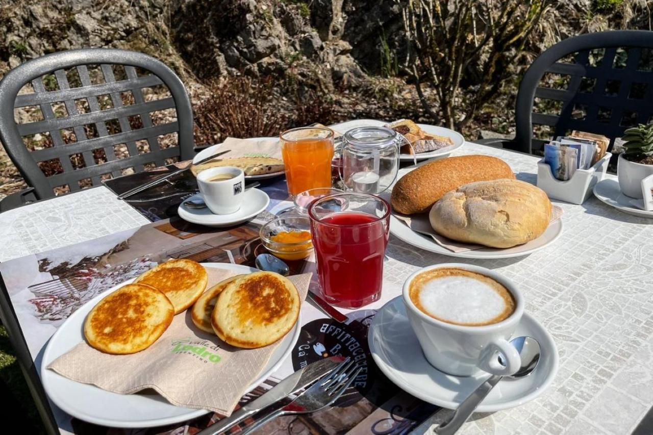 Room & Breakfast Ca Mea Dina Bezzecca Buitenkant foto
