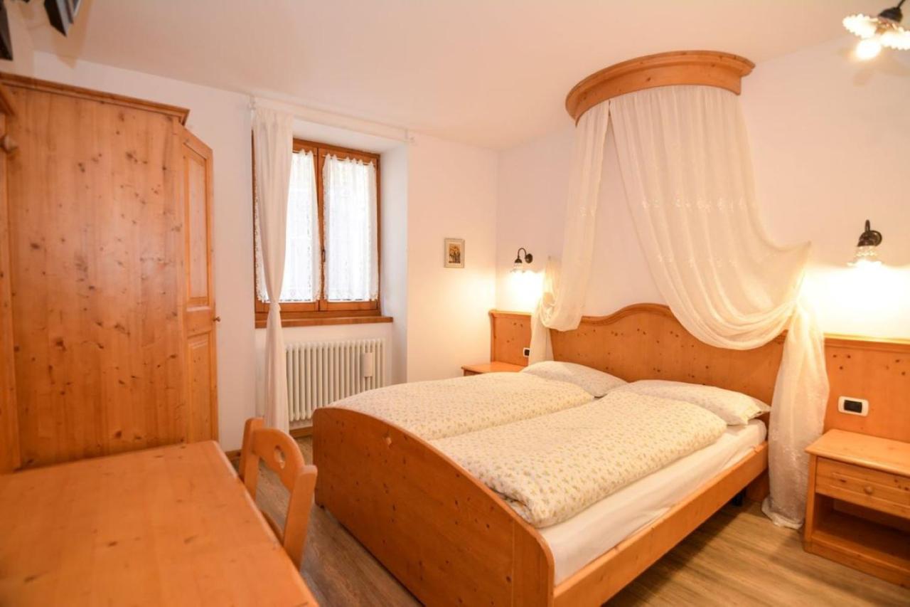 Room & Breakfast Ca Mea Dina Bezzecca Buitenkant foto