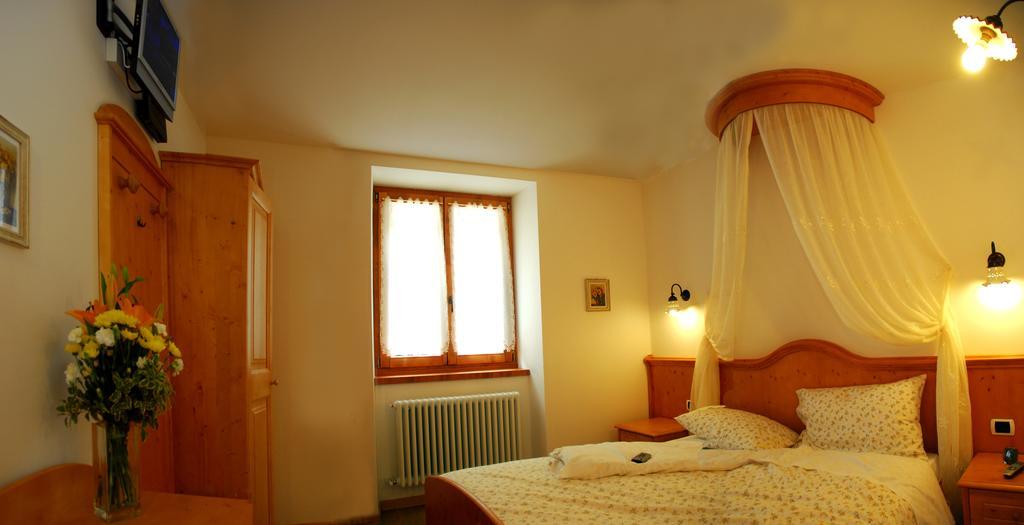 Room & Breakfast Ca Mea Dina Bezzecca Kamer foto